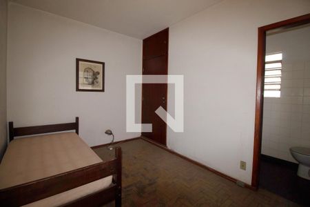 Casa à venda com 260m², 4 quartos e 5 vagasQuarto de serviço