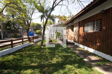 Casa à venda com 260m², 4 quartos e 5 vagasJardim
