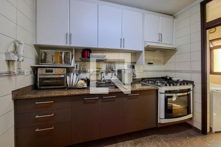 Apartamento à venda com 173m², 3 quartos e 3 vagas Apartamento à venda com 173m², 3 quartos e 3 vagasCozinha