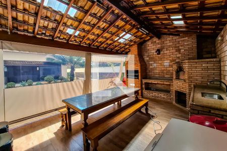 Apartamento à venda com 173m², 3 quartos e 3 vagas Apartamento à venda com 173m², 3 quartos e 3 vagasÁrea comum - Churrasqueira