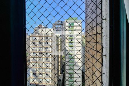 Apartamento à venda com 173m², 3 quartos e 3 vagas Apartamento à venda com 173m², 3 quartos e 3 vagasJanela Quarto 2 - suite