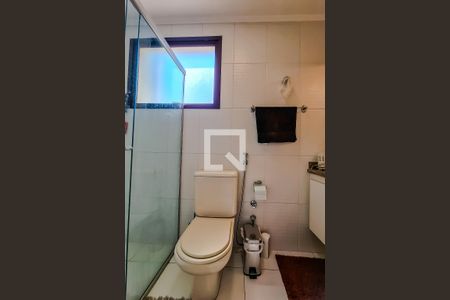Apartamento à venda com 173m², 3 quartos e 3 vagas Apartamento à venda com 173m², 3 quartos e 3 vagasQuarto 4 - Suíte