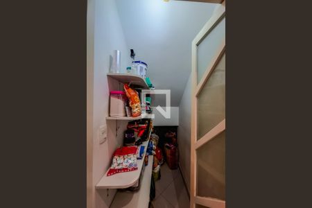 Apartamento à venda com 173m², 3 quartos e 3 vagas Apartamento à venda com 173m², 3 quartos e 3 vagasBanheiro de serviço