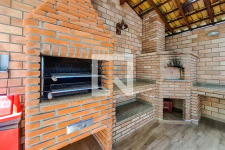 Apartamento à venda com 173m², 3 quartos e 3 vagas Apartamento à venda com 173m², 3 quartos e 3 vagasÁrea comum - Churrasqueira