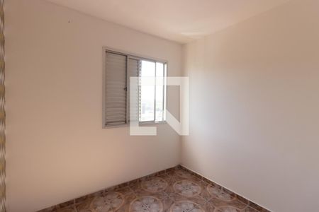 Quarto 2 de apartamento para alugar com 2 quartos, 68m² em Jardim Lajeado, São Paulo