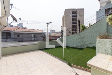 Casa para alugar com 200m², 4 quartos e 1 vagaQuintal
