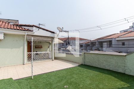 Casa para alugar com 200m², 4 quartos e 1 vagaQuintal