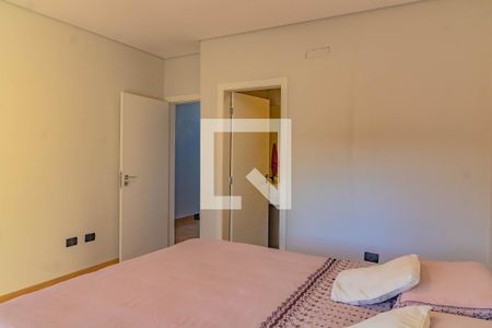 Casa à venda com 330m², 4 quartos e 4 vagasQuarto 