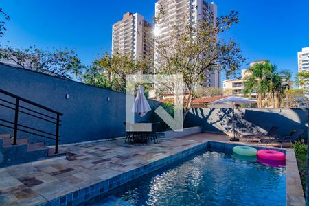 Casa à venda com 330m², 4 quartos e 4 vagasÁrea externa 