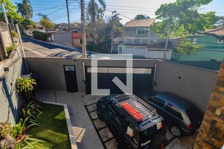 Casa à venda com 330m², 4 quartos e 4 vagasVista 