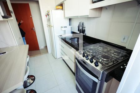 Apartamento à venda com 64m², 2 quartos e 1 vagaCozinha