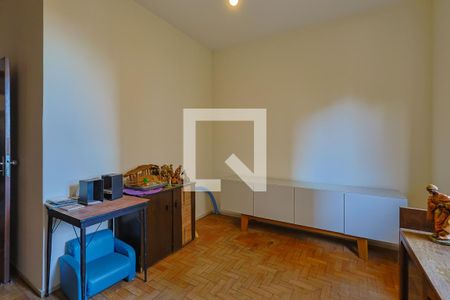 Casa à venda com 380m², 4 quartos e 4 vagas Casa à venda com 380m², 4 quartos e 4 vagasQuarto 3