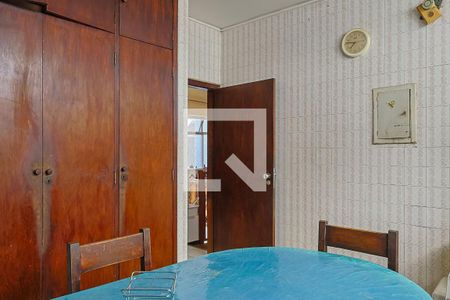 Casa à venda com 380m², 4 quartos e 4 vagas Casa à venda com 380m², 4 quartos e 4 vagasCopa/Cozinha