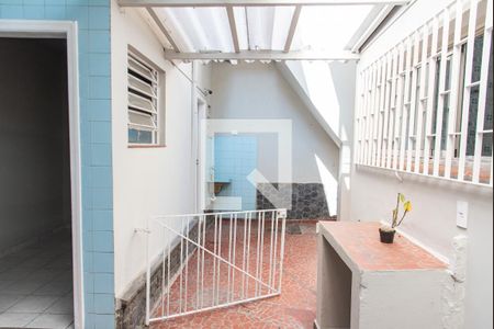 Casa à venda com 240m², 3 quartos e 2 vagasQuintal