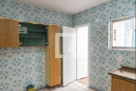 Casa à venda com 240m², 3 quartos e 2 vagasCozinha