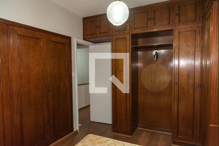 Casa à venda com 240m², 3 quartos e 2 vagasQuarto 3