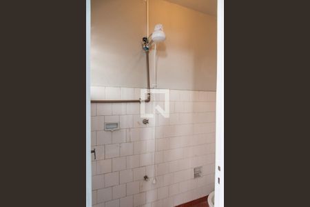 Casa à venda com 240m², 3 quartos e 2 vagasBanheiro de serviço