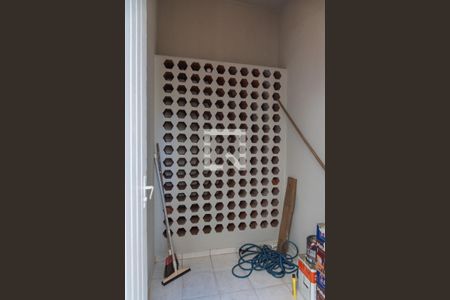 Casa à venda com 240m², 3 quartos e 2 vagasDepósito