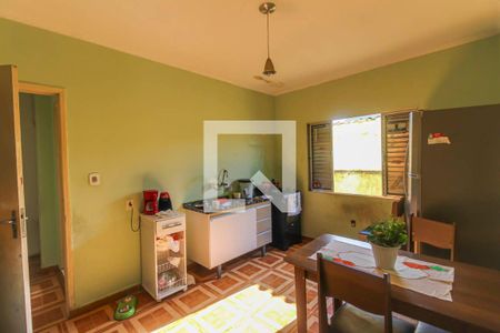 Casa à venda com 200m², 3 quartos e 2 vagas Casa à venda com 200m², 3 quartos e 2 vagasCozinha 2