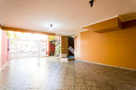 Casa à venda com 107m², 2 quartos e 2 vagasGaragem