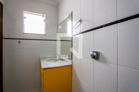 Casa à venda com 107m², 2 quartos e 2 vagasBanheiro