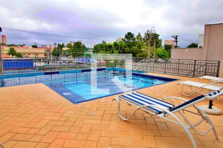 Apartamento à venda com 69m², 2 quartos e 2 vagas Apartamento à venda com 69m², 2 quartos e 2 vagasÁrea comum - Piscina