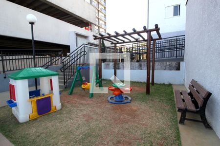 Apartamento para alugar com 52m², 2 quartos e 1 vagaÁrea comum - Playground