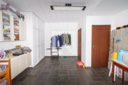 Casa à venda com 280m², 4 quartos e 3 vagas