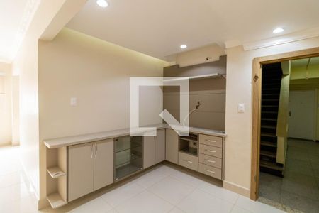 Sala de apartamento para alugar com 3 quartos, 120m² em Centro Histórico, Porto Alegre