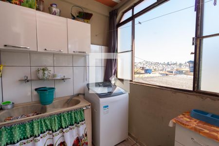 Casa à venda com 330m², 6 quartos e 2 vagas Casa à venda com 330m², 6 quartos e 2 vagasÁrea de Serviço