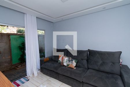 Casa à venda com 330m², 6 quartos e 2 vagas Casa à venda com 330m², 6 quartos e 2 vagasCasa 2 | Sala