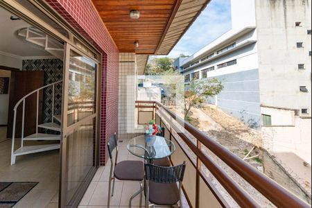 Apartamento à venda com 247m², 3 quartos e 2 vagasVaranda da Sala 1