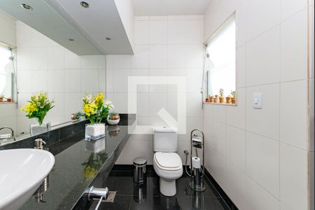 Apartamento à venda com 247m², 3 quartos e 2 vagasLavabo