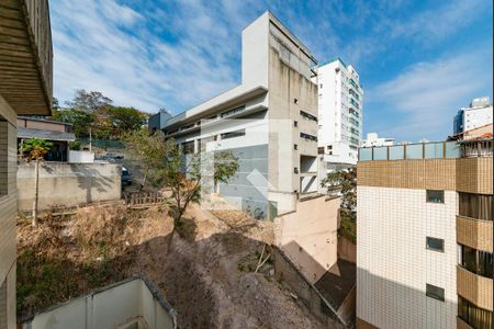 Apartamento à venda com 247m², 3 quartos e 2 vagasVaranda da Sala 1
