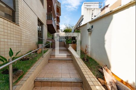Apartamento à venda com 247m², 3 quartos e 2 vagasEntrada