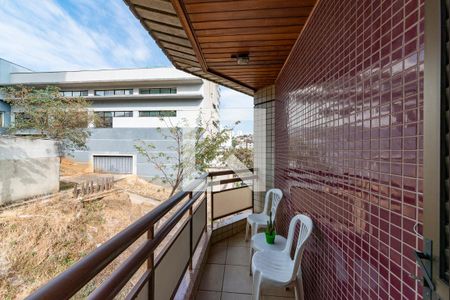 Apartamento à venda com 247m², 3 quartos e 2 vagasVaranda da Suíte