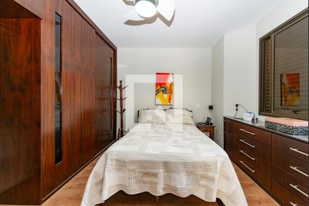 Apartamento à venda com 247m², 3 quartos e 2 vagasSuíte