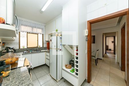 Apartamento à venda com 247m², 3 quartos e 2 vagasCozinha