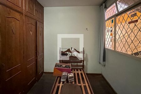 Casa à venda com 360m², 3 quartos e 4 vagas Casa à venda com 360m², 3 quartos e 4 vagasQuarto 3