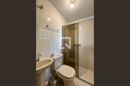 Casa à venda com 360m², 3 quartos e 4 vagas Casa à venda com 360m², 3 quartos e 4 vagasBanheiro 2