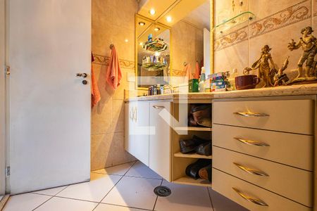 Apartamento à venda com 50m², 2 quartos e 2 vagasSuíte - Banheiro