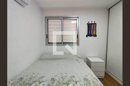Quarto 1 de apartamento à venda com 2 quartos, 49m² em Lourdes, Belo Horizonte