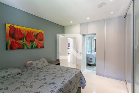 Casa à venda com 110m², 3 quartos e 2 vagas Casa à venda com 110m², 3 quartos e 2 vagasSuíte