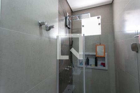 Casa à venda com 110m², 3 quartos e 2 vagas Casa à venda com 110m², 3 quartos e 2 vagasBanheiro Suíte