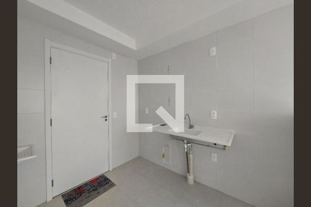 Apartamento para alugar com 2773m², 1 quarto e sem vaga Apartamento para alugar com 2773m², 1 quarto e sem vagaCozinha