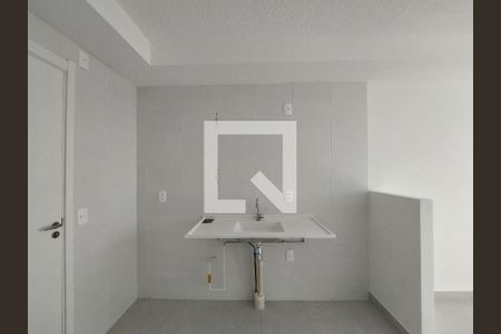 Apartamento para alugar com 2773m², 1 quarto e sem vaga Apartamento para alugar com 2773m², 1 quarto e sem vagaCozinha