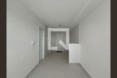 Apartamento para alugar com 2773m², 1 quarto e sem vaga Apartamento para alugar com 2773m², 1 quarto e sem vagaSala