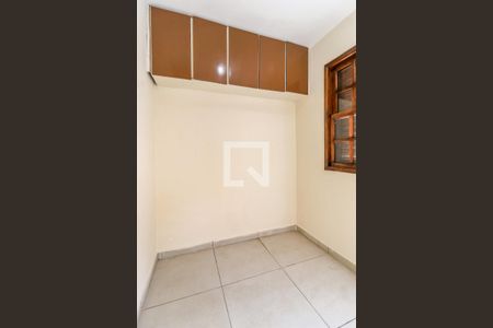 Casa à venda com 180m², 3 quartos e 1 vaga Casa à venda com 180m², 3 quartos e 1 vagaQuarto de Serviço 2