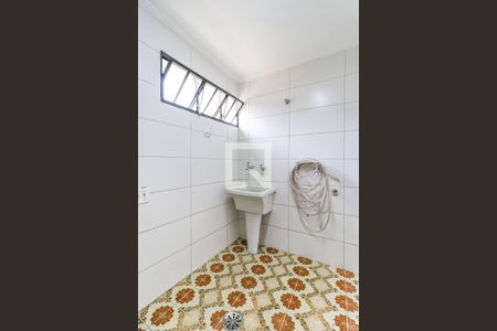 Casa à venda com 180m², 3 quartos e 1 vaga Casa à venda com 180m², 3 quartos e 1 vagaÁrea de Serviço