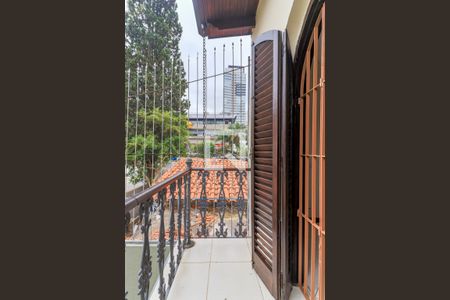 Casa à venda com 180m², 3 quartos e 1 vaga Casa à venda com 180m², 3 quartos e 1 vagaVaranda da Suíte